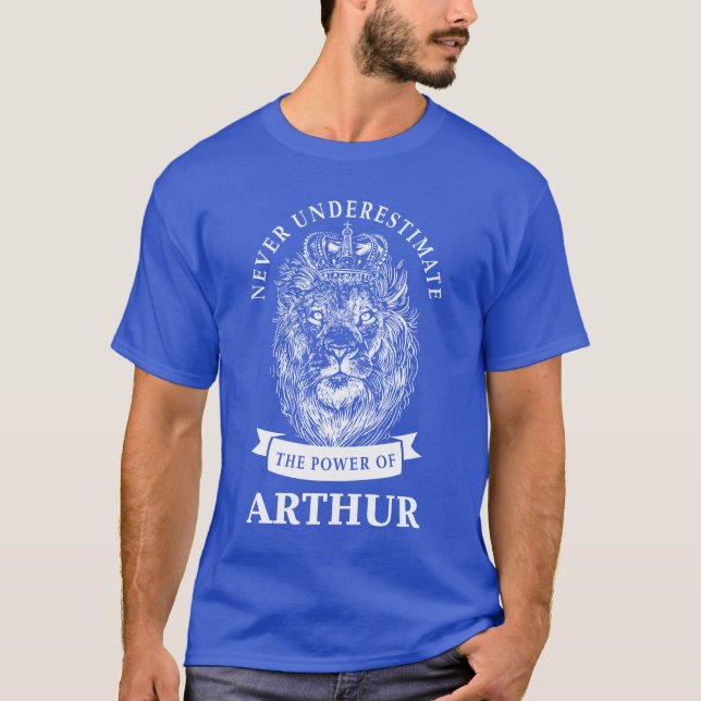 Camiseta Presente Arthur Nome Leão engraçado (Frente)