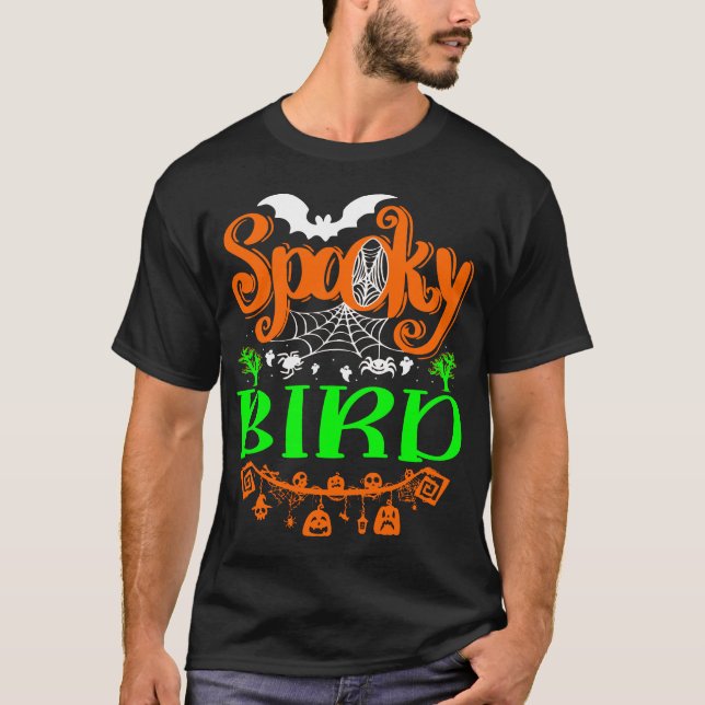 Camiseta Presente Assustador de Halloween para Amantes de A (Frente)
