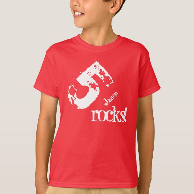 Camiseta Presente de 5 de aniversário para 5 anos de nome p (Frente)