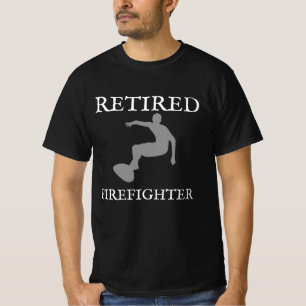 Camiseta Presente de aposentadoria do surfista de bombeiro