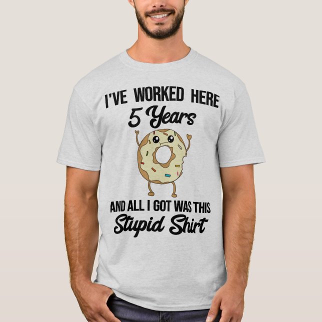 Camiseta Presente de Apreciação de 5 Anos de Trabalho Funny (Frente)