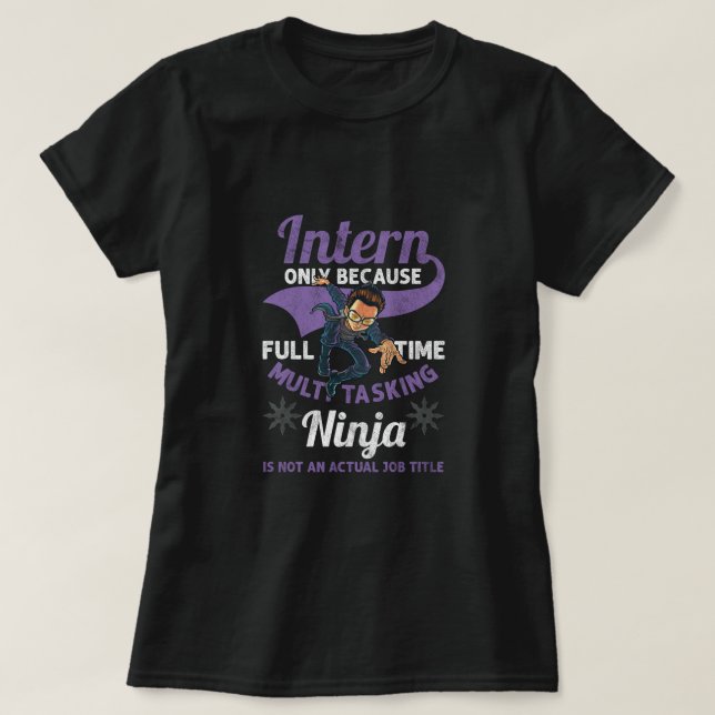 Camiseta Presente de Carreira Ninja de Internato de Multita (Frente do Design)