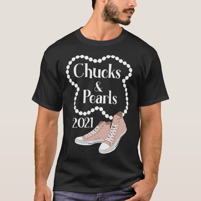 Camiseta Presente de Chucks e Pérolas 2021 (Frente)