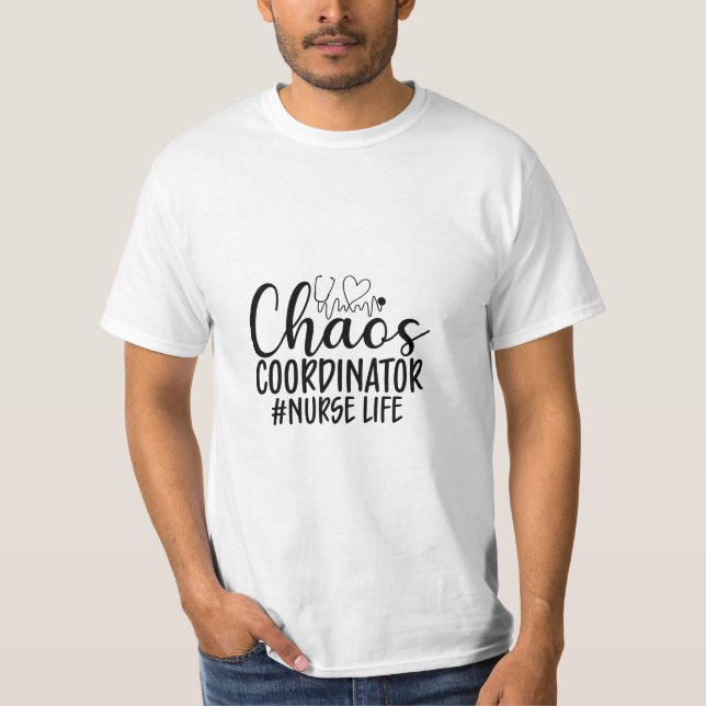 Camiseta Presente de Enfermeira Coordenadora de Caos Vida d (Frente)