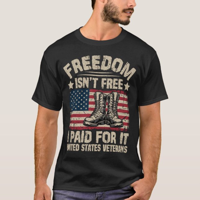 Camiseta Presente do Dia do Memorial para Veterano A Liberd (Frente)