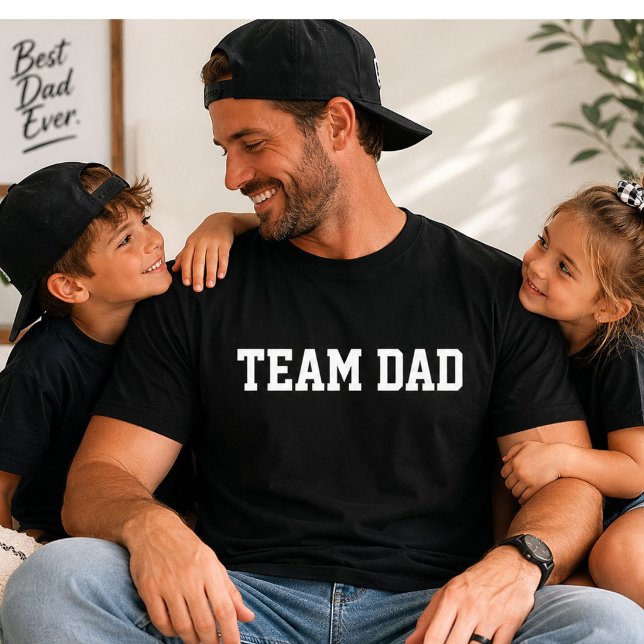 Camiseta Presente do Dia dos Pais 'Team Dad Varsity' Engraç (Criador carregado)