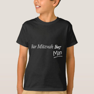 Camiseta Presente engraçado de Bar-Mitzvah do Menino-à-Man