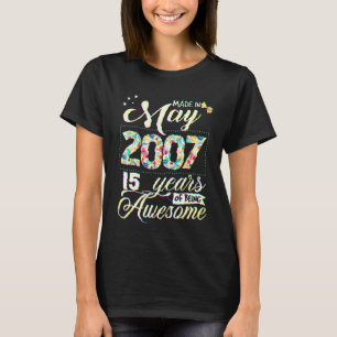 Camiseta Presente Floral de 15 Anos para Mulheres Nascidas 