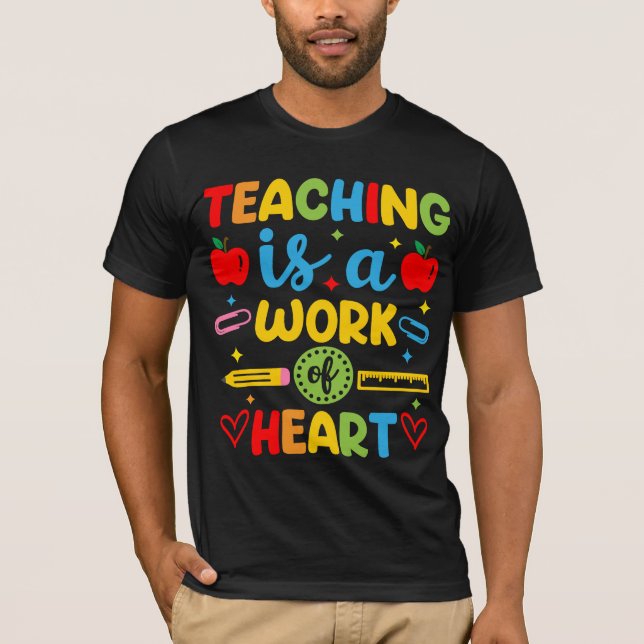 Camiseta Presente para professor Ensinar É Um Trabalho Do C (Frente)