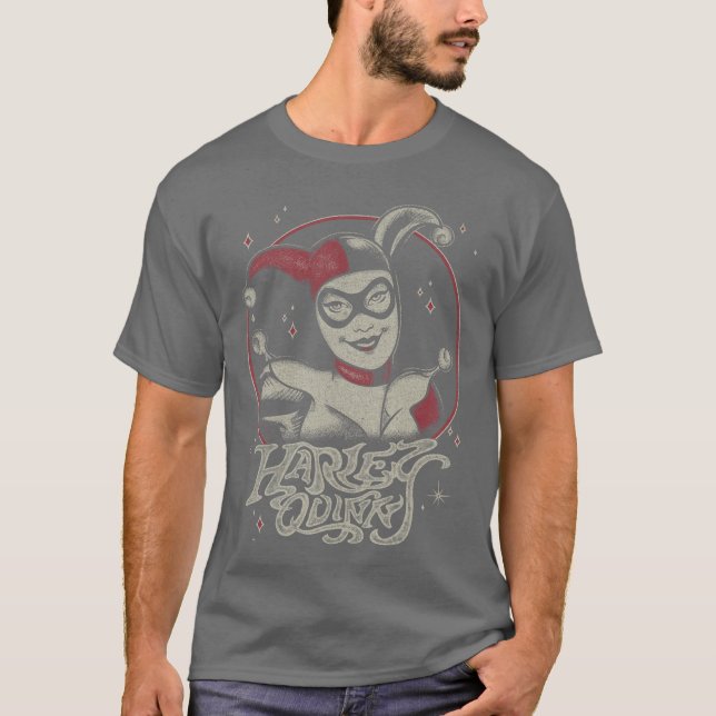 Camiseta Presente retrato sombrio da Harley Quinn da DC Com (Frente)