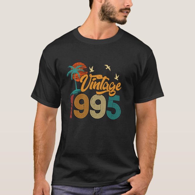 Camiseta Presentes De 30 Anos Feitos Em 1995 Com 30 Engraça (Frente)