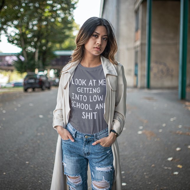 Camiseta Presentes de aniversário para homens e mulheres na (Criador carregado)