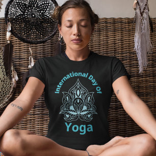 Camiseta Presentes para amantes de ioga, Dia Internacional