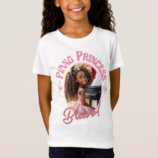 Camiseta Presentes para as garotas que adoram tocar piano (Frente)