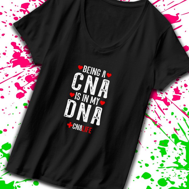 Camiseta Presentes para CNA - CNA está no meu DNA (Celebrate your passion & dedication with this tribute to caregivers who make a difference! -Teemixer)