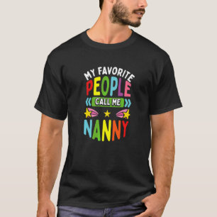 Camiseta Prestador de creche Favorito Me Chame de babá, pue