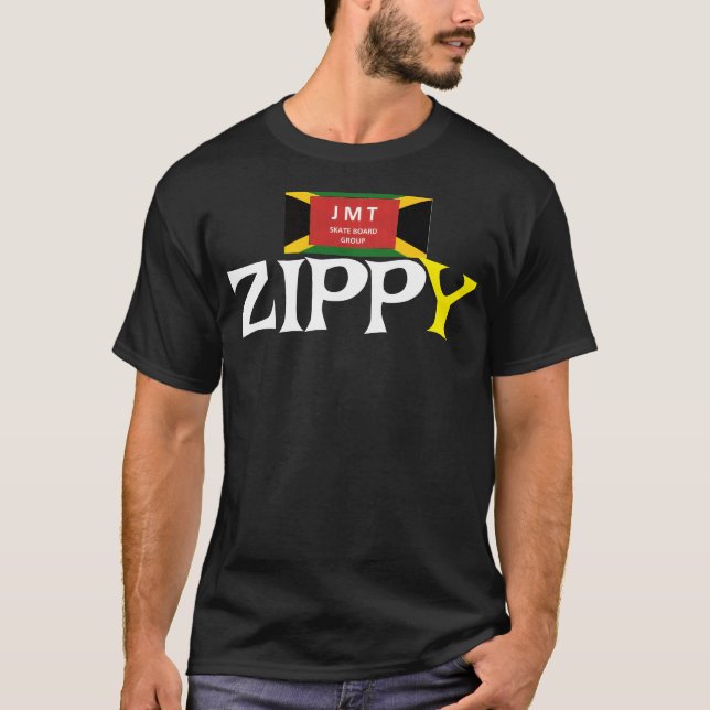 Camiseta preta básica ZIPPY. (Frente)