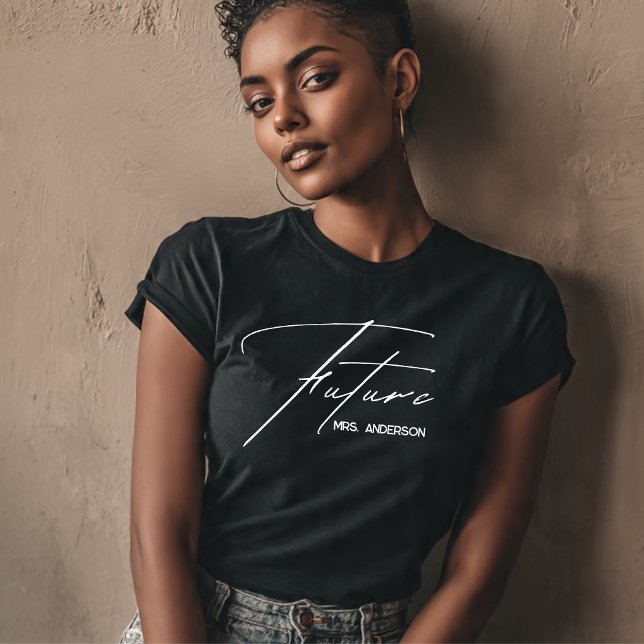 Camiseta Preta Chic & Moderna com Letra 'Future Mr (Criador carregado)