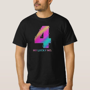 Camiseta preta com estampa do logotipo do número d