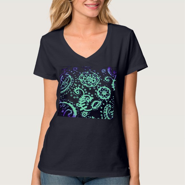 Camiseta preta com estampa roxa Gradient Seafoam (Frente)