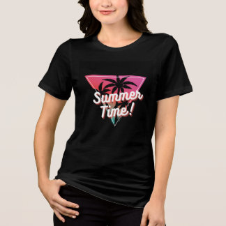 Camiseta preta de meia manga com design de verão