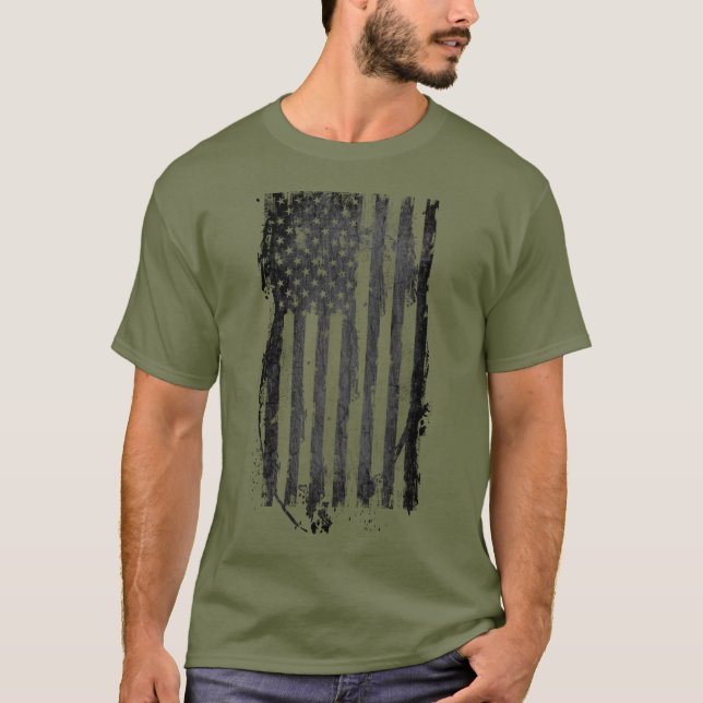 Camiseta Preta Distressed da Bandeira Americana (Frente)