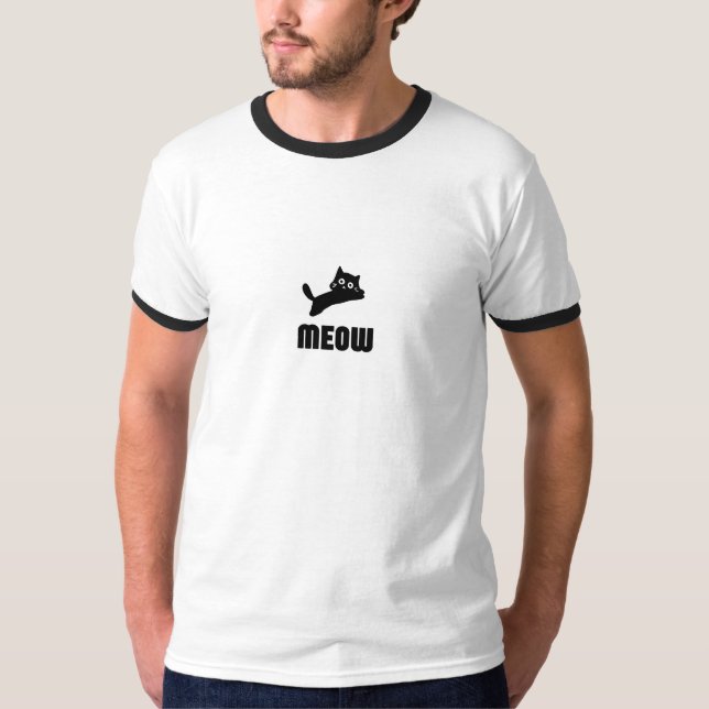 Camiseta Preta e Branca Com Desenho de Gato (Frente)