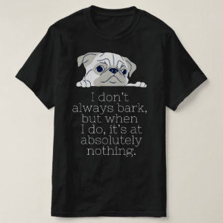 Camiseta Preta Mínima Pug: Latido