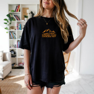 Camiseta preta ou laranja de humor de camping de c