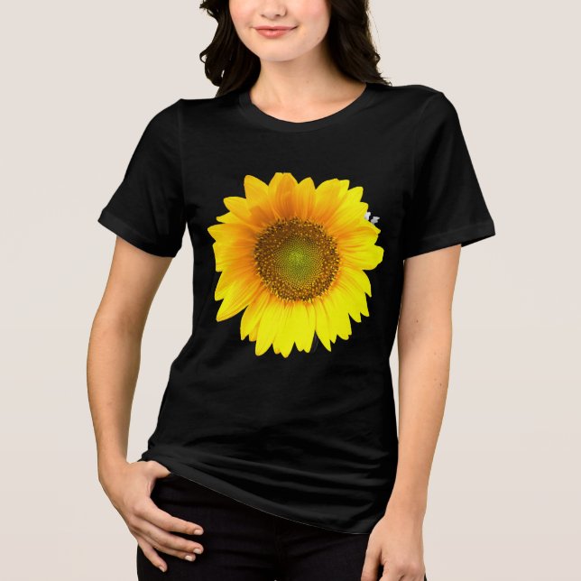 Camiseta Preta Sólida com Girassol Vibrante em Flo (Frente)