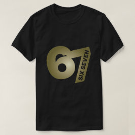 Camiseta Preta Tipografia Dourada 67 Six Seven
