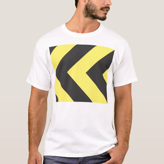 Camiseta preto e amarelo (Frente)