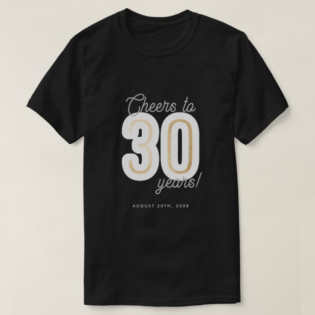 Camiseta Preto e Branco moderno aplaudem 30 anos de anivers (Frente do Design)