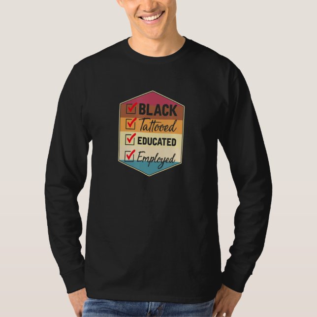 Camiseta Preto Tatuado Educado Empregado Africano Americano (Frente)