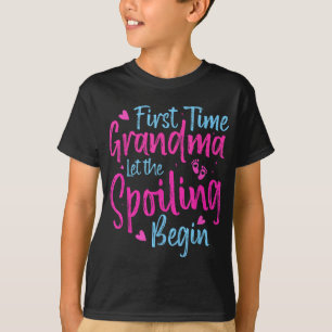 Camiseta Primeira Vez Que A Vovó Deu Início Ao Vovô.