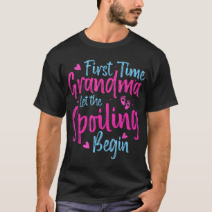 Camiseta Primeira Vez Que A Vovó Deu Início Ao Vovô.