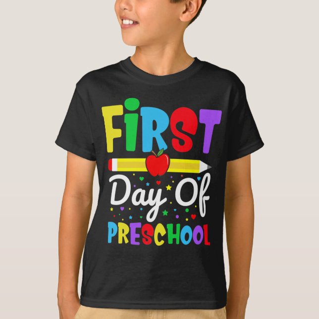 Camiseta Primeiro dia da pré-escola Arco-Íris Pré-K Criança (Frente)