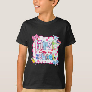 Camiseta Primeiro Dia De Aula Laço De Coquete Preparatória