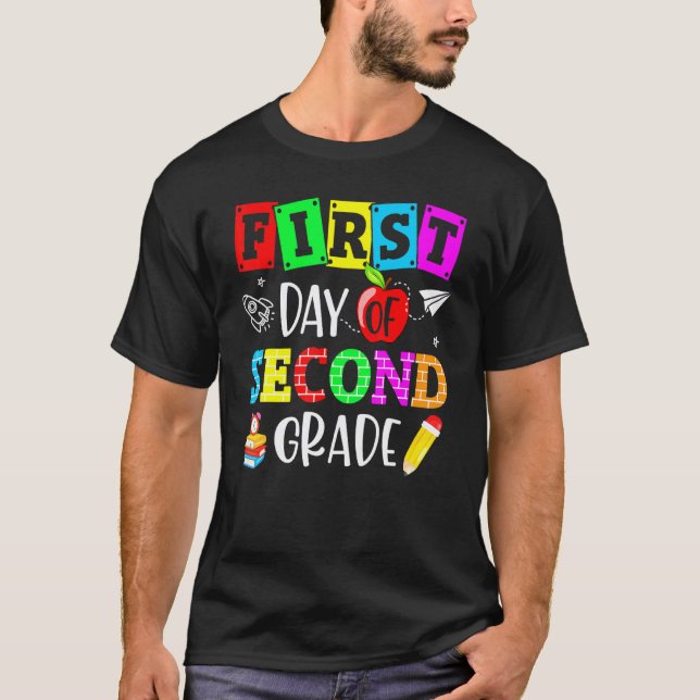 Camiseta Primeiro Dia De Aula Professor Do Segundo Ano (Frente)