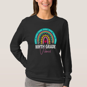 Camiseta Primeiro Dia De Aula Vibrações Do Nono Ano Equipe