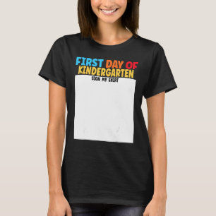Camiseta Primeiro Dia do Cartão de Jardim de Infância Assin