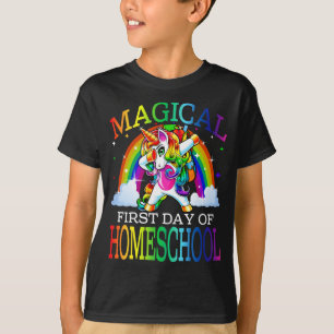 Camiseta Primeiro Dia Mágico De Unicórnio