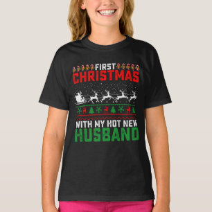 Camiseta Primeiro Natal Com Meu Novo Marido Gostoso Feio
