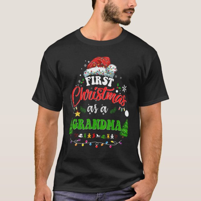 Camiseta Primeiro Natal Como Vovó Feriado Santa Hat G (Frente)