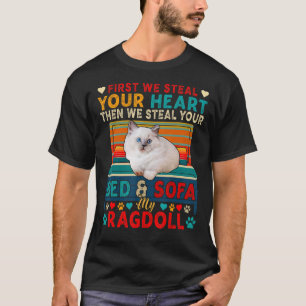 Camiseta Primeiro Rouba Seu Coração Bestial Depois Cama E S