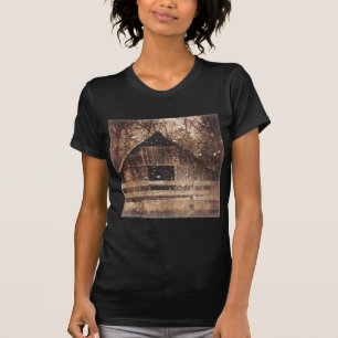 Camiseta Primerce de inverno no campo da neve rural