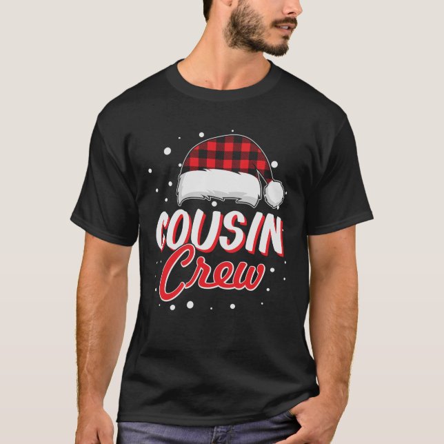 Camiseta Primo Crew Red Xadrez Santa Hat Natal (Frente)