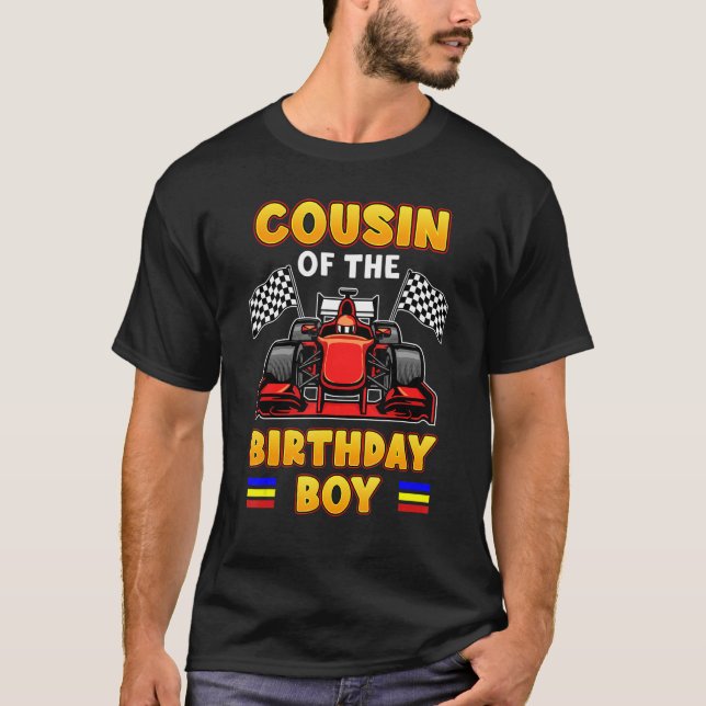 Camiseta Primo Da Corrida De Fórmula Do Garoto De Aniversár (Frente)