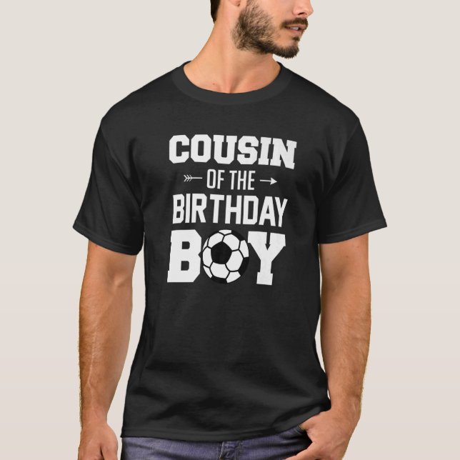Camiseta Primo Do Matriz Da Família Birthday Boy Soccer Boy (Frente)