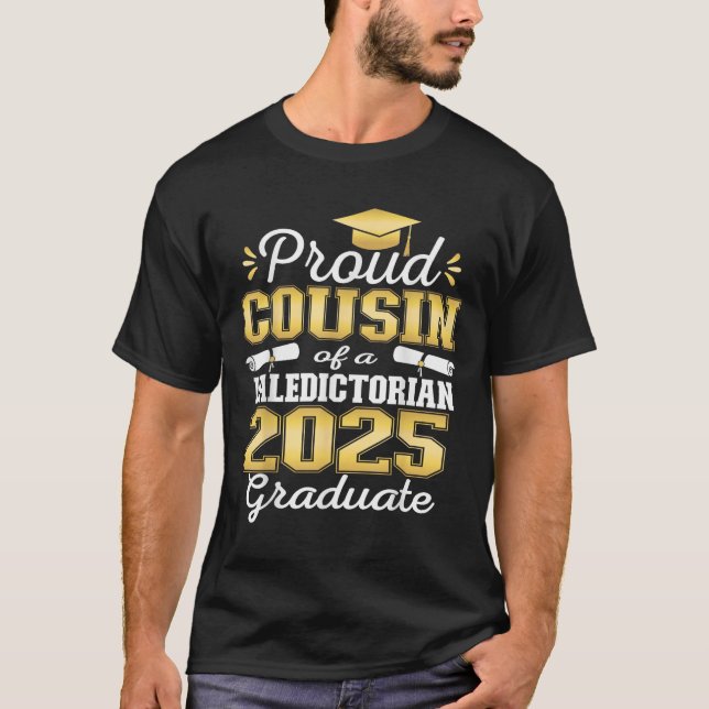 Camiseta Primo Orgulhoso De 2025, Formando Valedictoriano 2 (Frente)